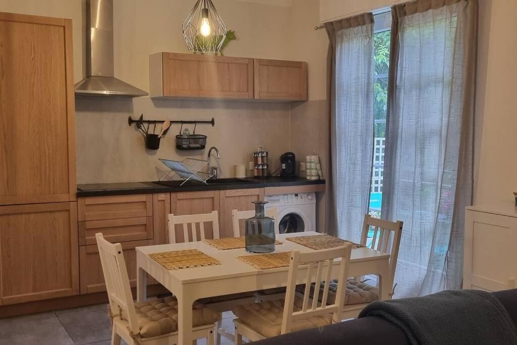 2 Pieces Au Centre D'Antibes. Apartman Kültér fotó